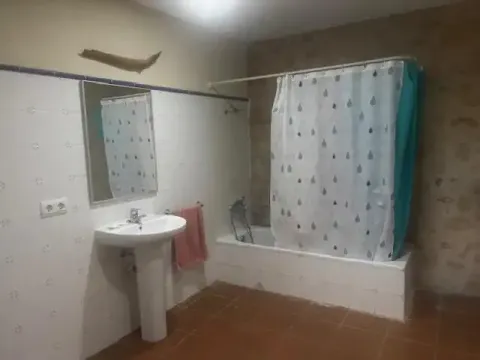 House 120 m² in Fontcoberta