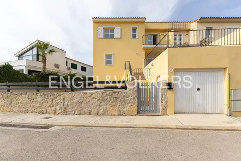 Casa de 250 m² en Riba-roja de Túria (4/43)