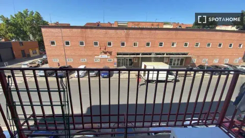 Habitació de lloguer, Madrid