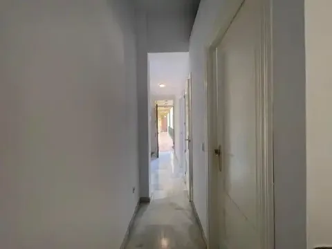Квартира 71 м² у Севільі