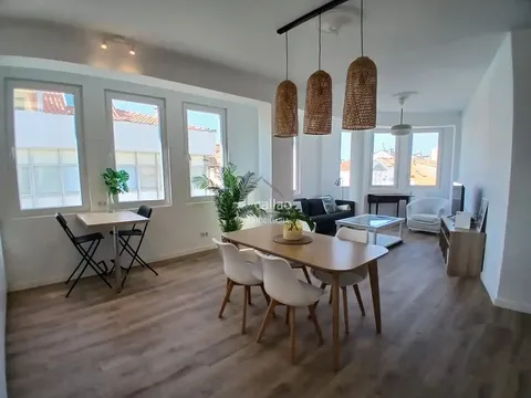 Appartement 81 m² à Ares