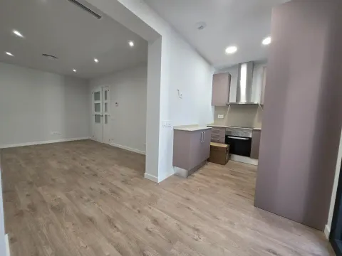 Pis de 90 m² a Badalona