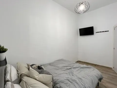 Room for rent, Madrid