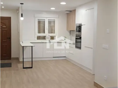 Appartamento 89 m² a Las Navas del Marqués (4/12)