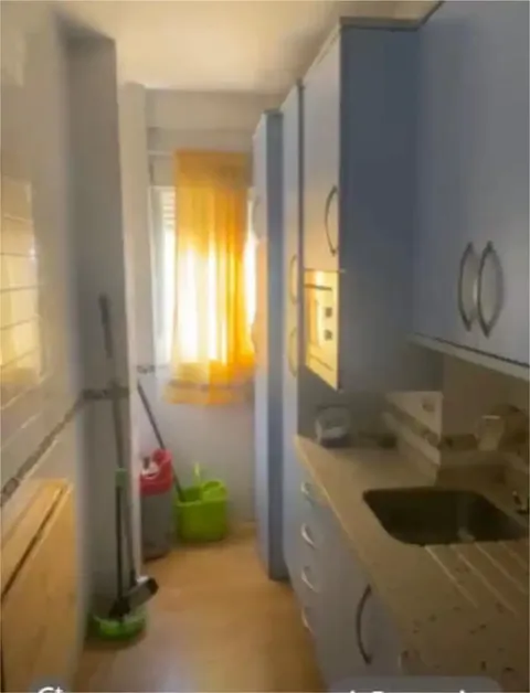 Pis de 70 m² a Còrdova