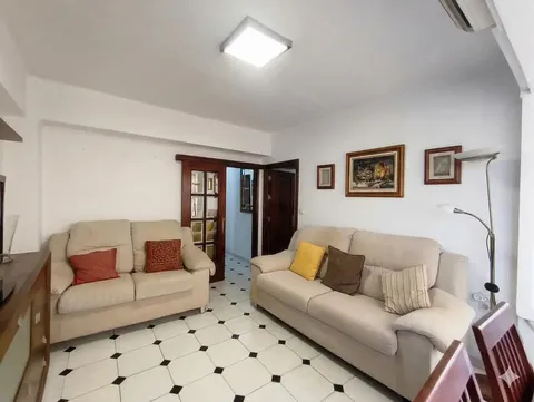 Wohnung 74 m² in Almería