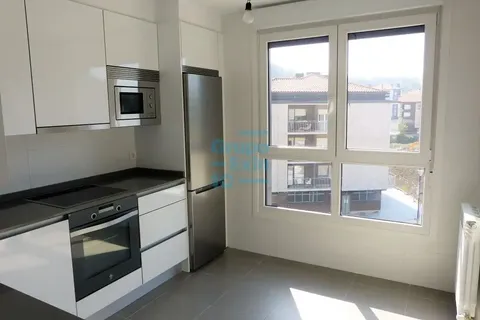 Pis de 83 m² a Sant Sebastià