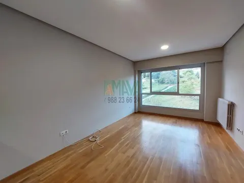 Appartement 55 m² à O Barco de Valdeorras
