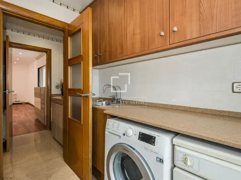 Maison 255 m² à Sant Cugat del Vallès