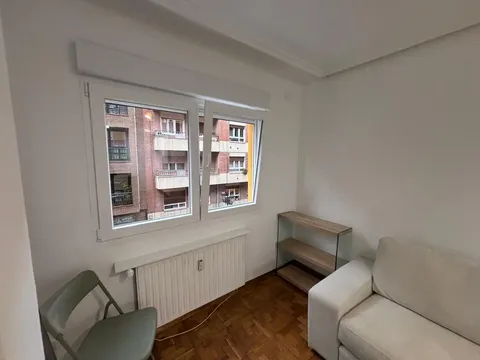 Pis de 45 m² a Oviedo