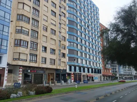 Pis de 75 m² a Gijón