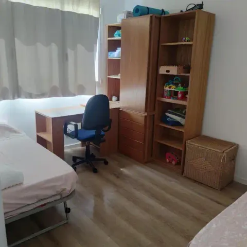 Pis de 85 m² a Badalona