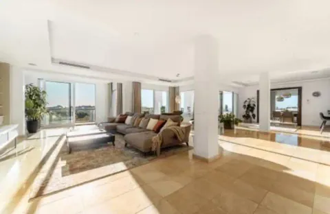 Дом 2000 м² в Benahavís