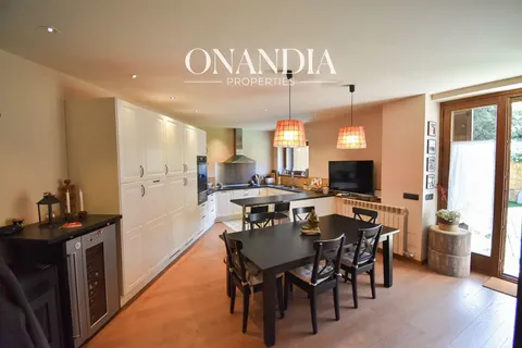Casa de 270 m² a Alp