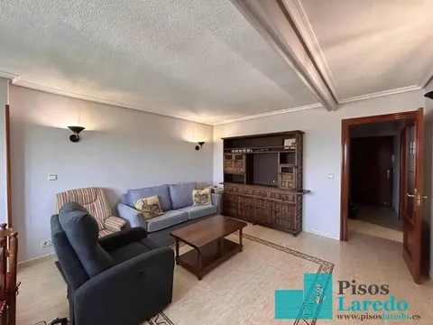 Appartamento 58 m² a Laredo
