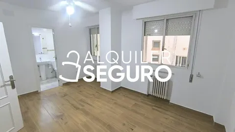 Piso de 120 m² en Sevilla