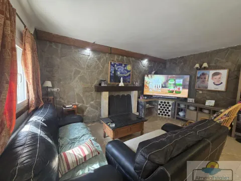 Casa de 100 m² a Albox