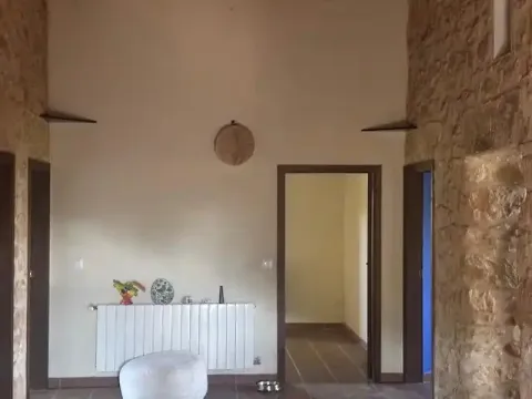 House 120 m² in Fontcoberta