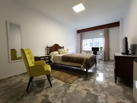 Stanza 90 m², Ferrol