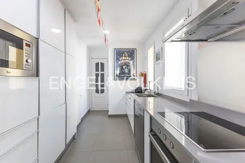 Wohnung 139 m² in Madrid