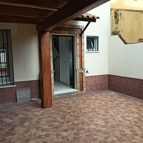 House 82 m² in Bormujos
