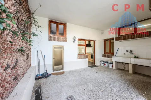 House 450 m² in Boadilla del Monte
