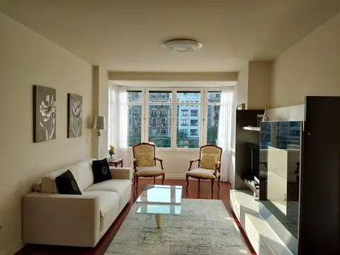 Pis de 77 m² a Sant Sebastià