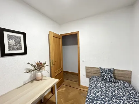Room for rent, Getafe (2/9)