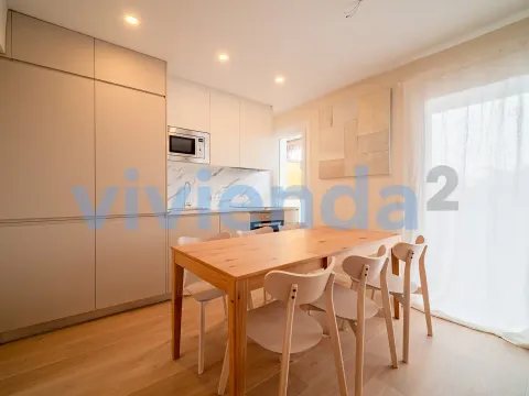 Wohnung 77 m² in Madrid