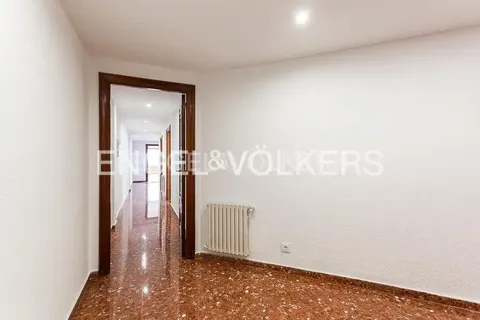Pis de 200 m² a València