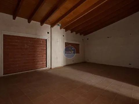Haus 323 m² in l'Énova