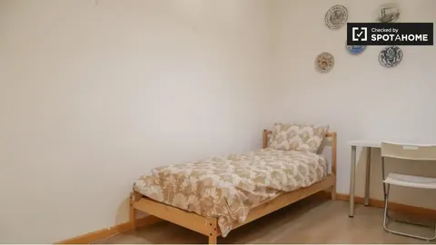 Room for rent, Madrid