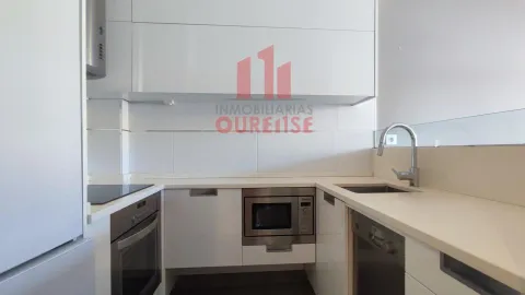 Wohnung 58 m² in Ourense