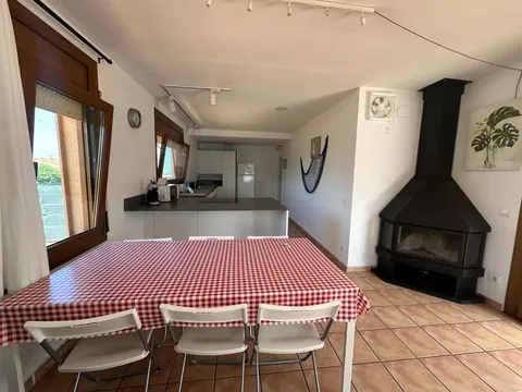 Casa de 180 m² a Pals