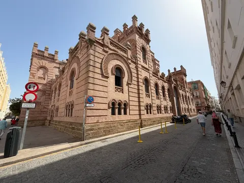 Pis de 80 m² a Cádiz
