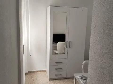 Pis de 65 m² a Còrdova