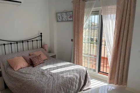 Casa de 80 m² en Orihuela
