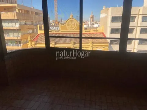 Flat 158 m² in Valencia