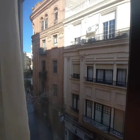 Pis de 70 m² a Còrdova