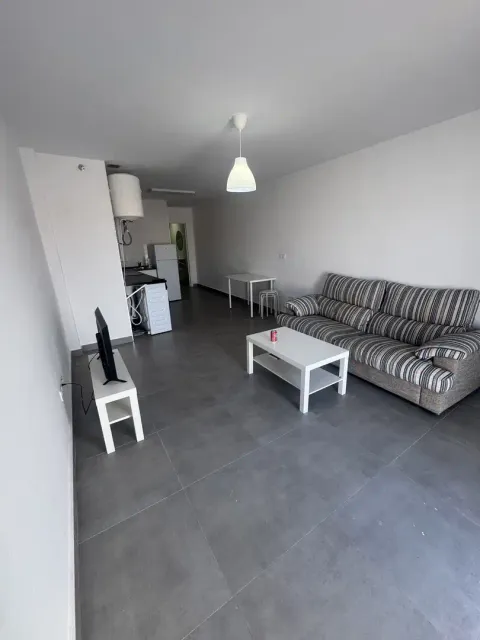 Flat 55 m² in La Línea de la Concepción