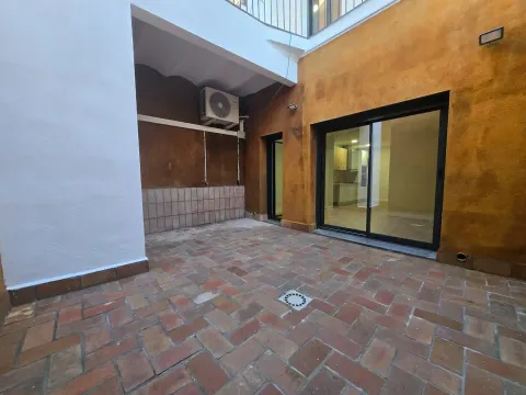 Квартира 90 м² у Badalona