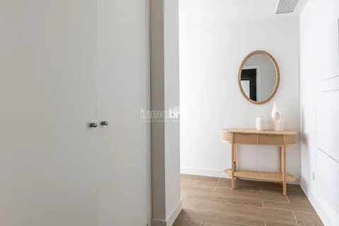 Wohnung 72 m² in Madrid