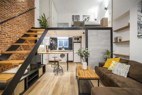 Pis de 1233 m² a Sevilla