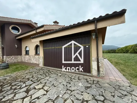 Casa 217 m² a Villaviciosa