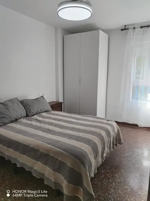 Wohnung 90 m² in Granada