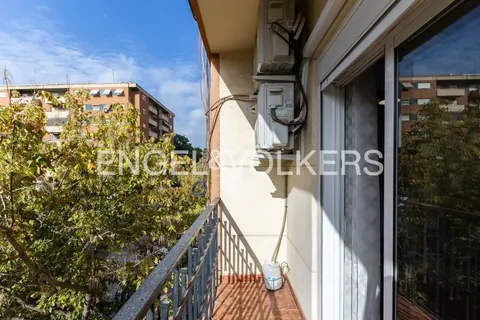 Pis de 77 m² a València