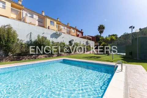 Casa de 150 m² en Nàquera / Náquera