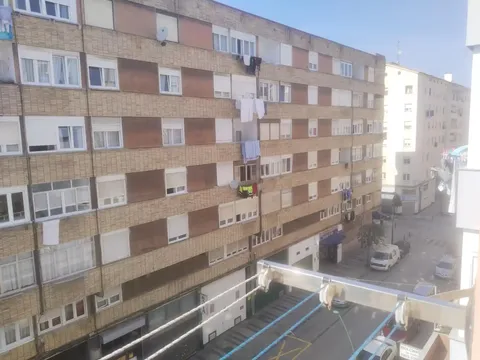 Pis de 80 m² a Torrelavega