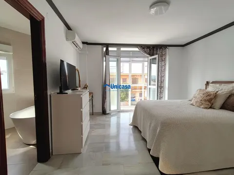 Haus 240 m² in Málaga