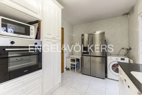 Haus 150 m² in Castelldefels